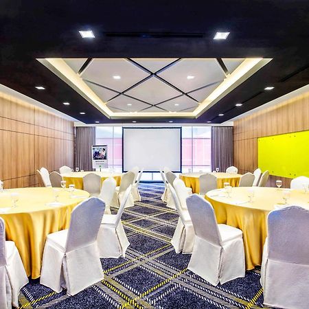Ibis Styles Bekasi Jatibening Hotel Eksteriør billede