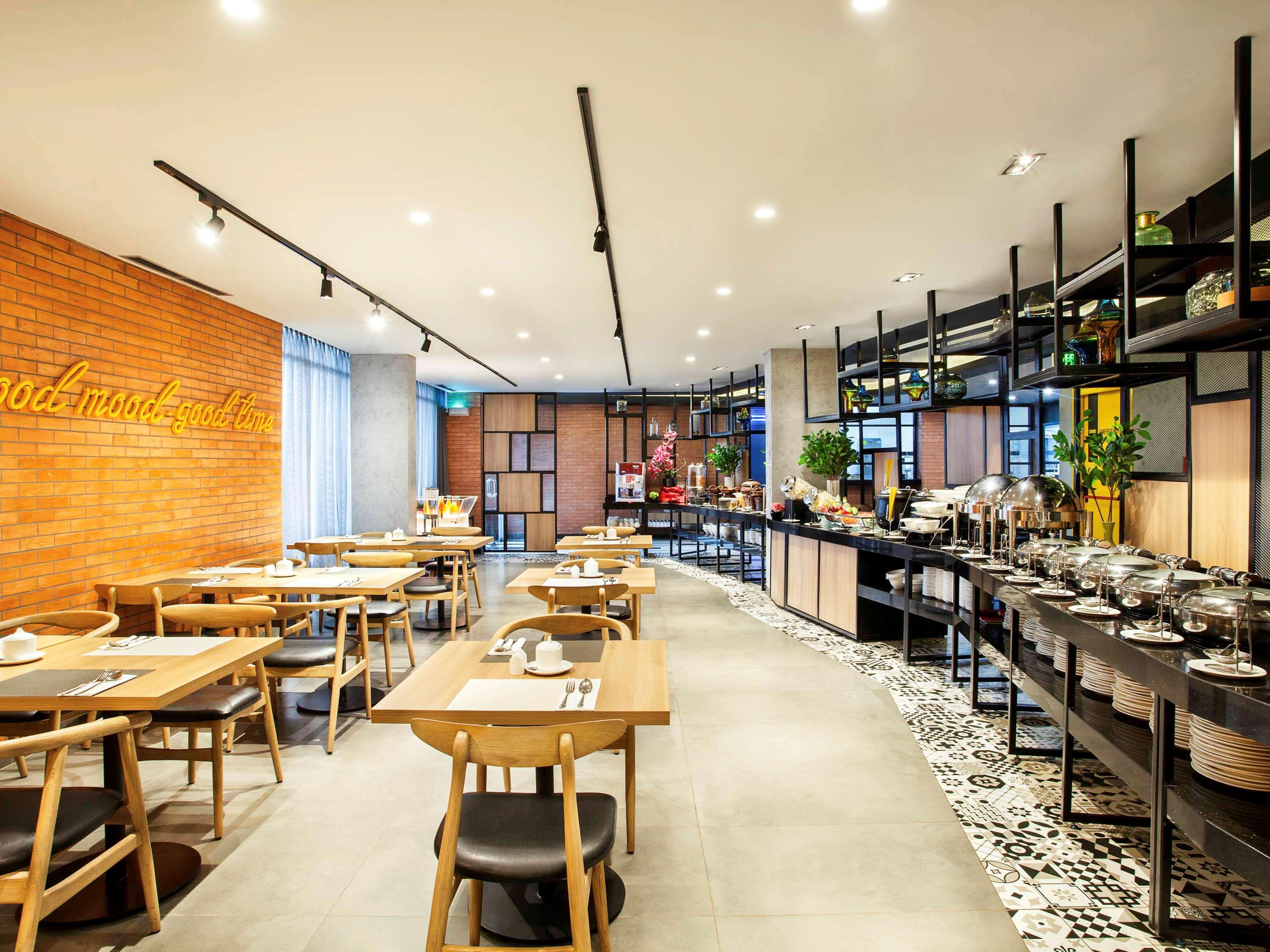 Ibis Styles Bekasi Jatibening Hotel Eksteriør billede