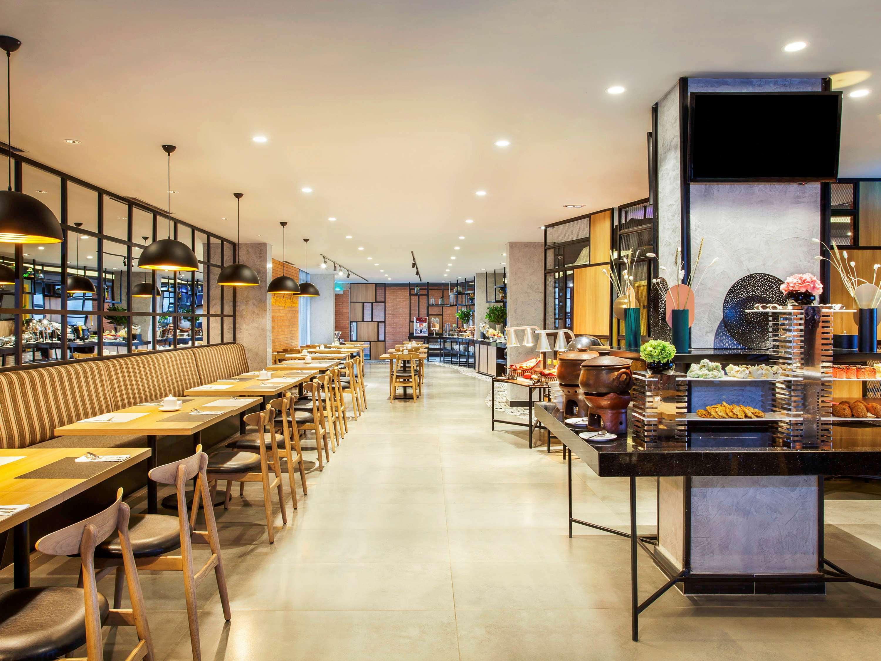 Ibis Styles Bekasi Jatibening Hotel Eksteriør billede
