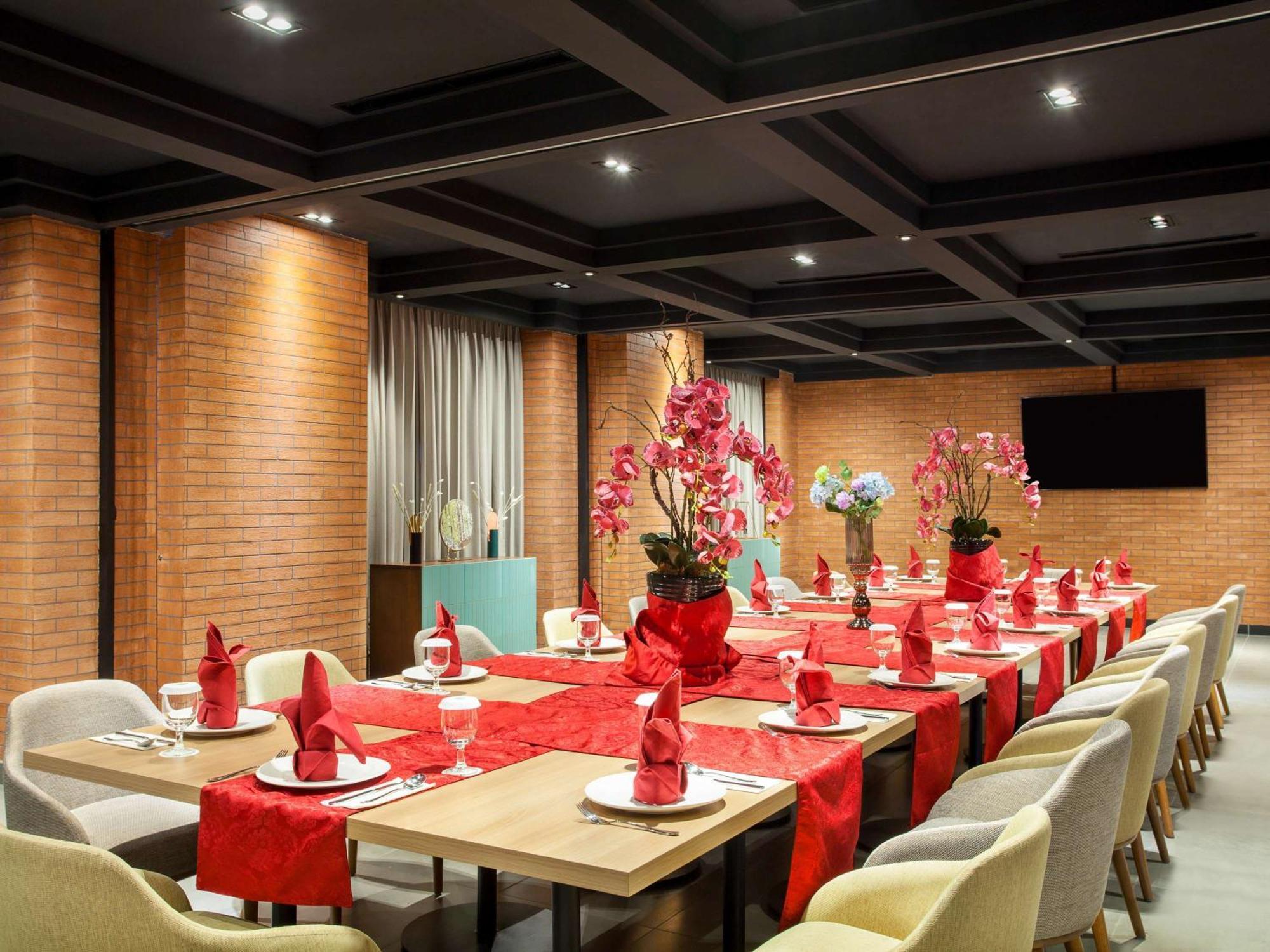 Ibis Styles Bekasi Jatibening Hotel Eksteriør billede