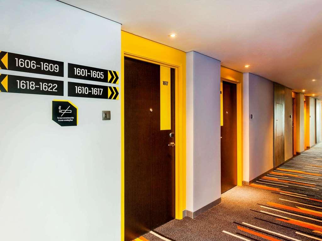 Ibis Styles Bekasi Jatibening Hotel Værelse billede